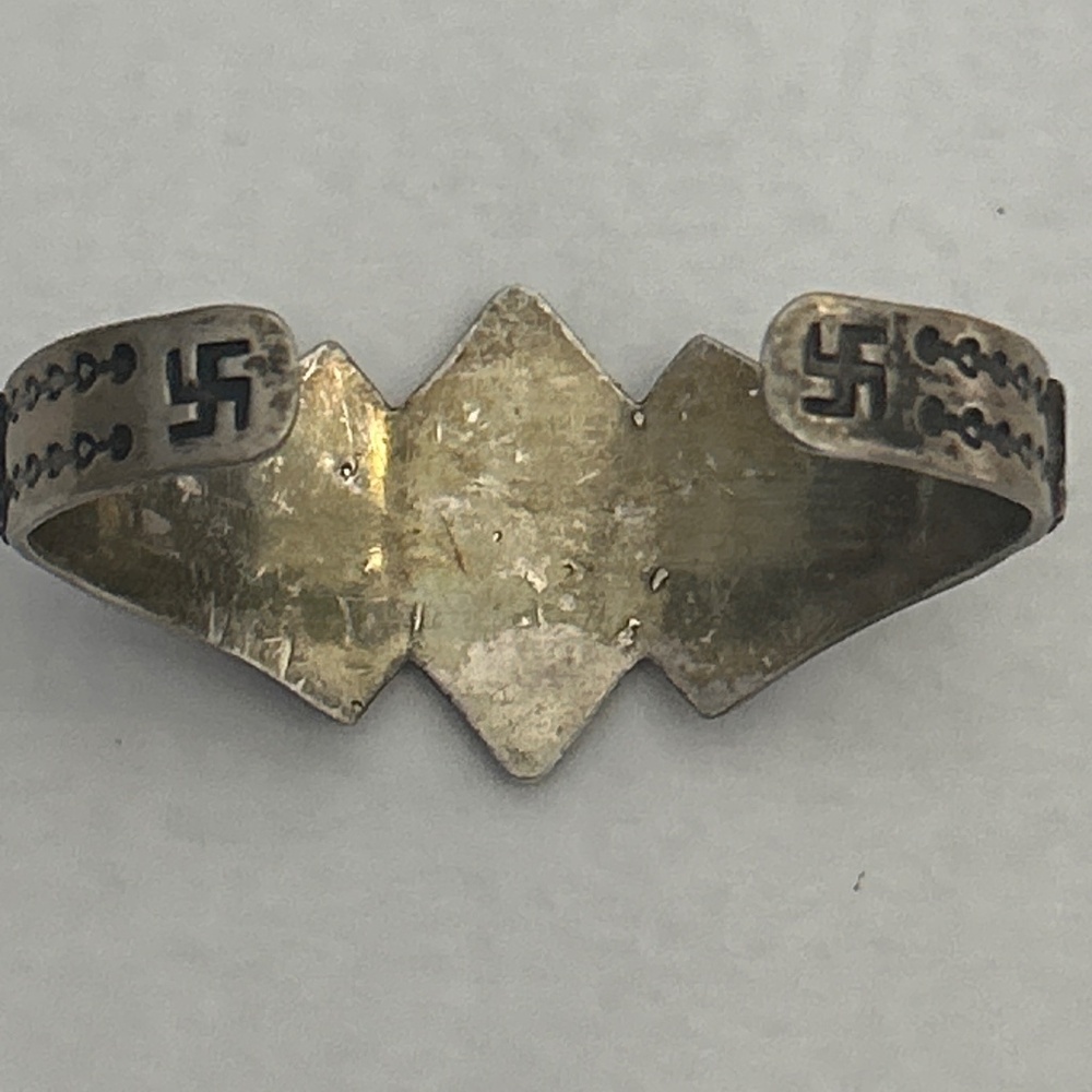 vintage Fred Harvey Thunderbird whirling log Sterling cuff - Picture 2 of 5